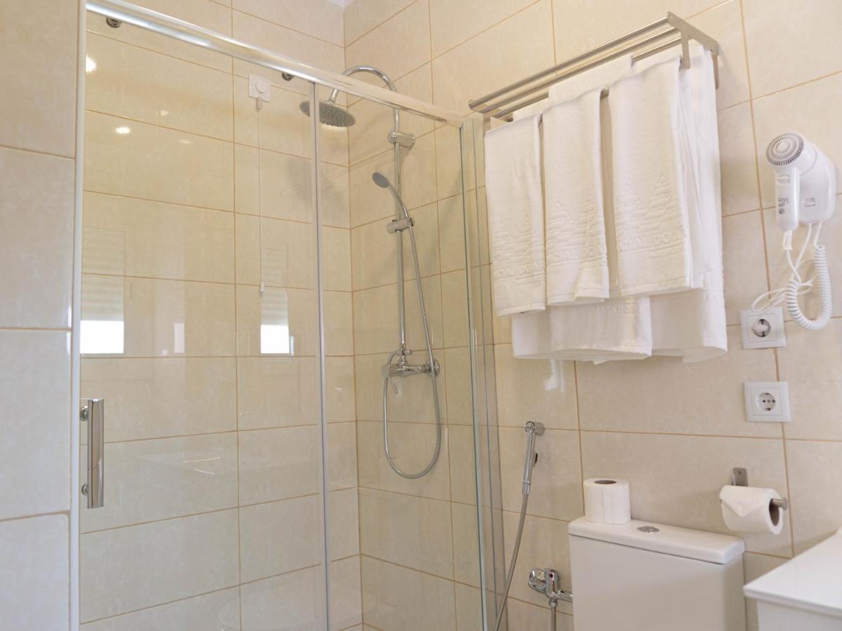 Residencial Do Areeiro Hotel Lisbon Exterior photo